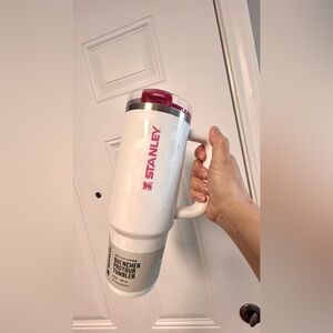 Stanley White Hearts 30oz Protour Tumbler NWT